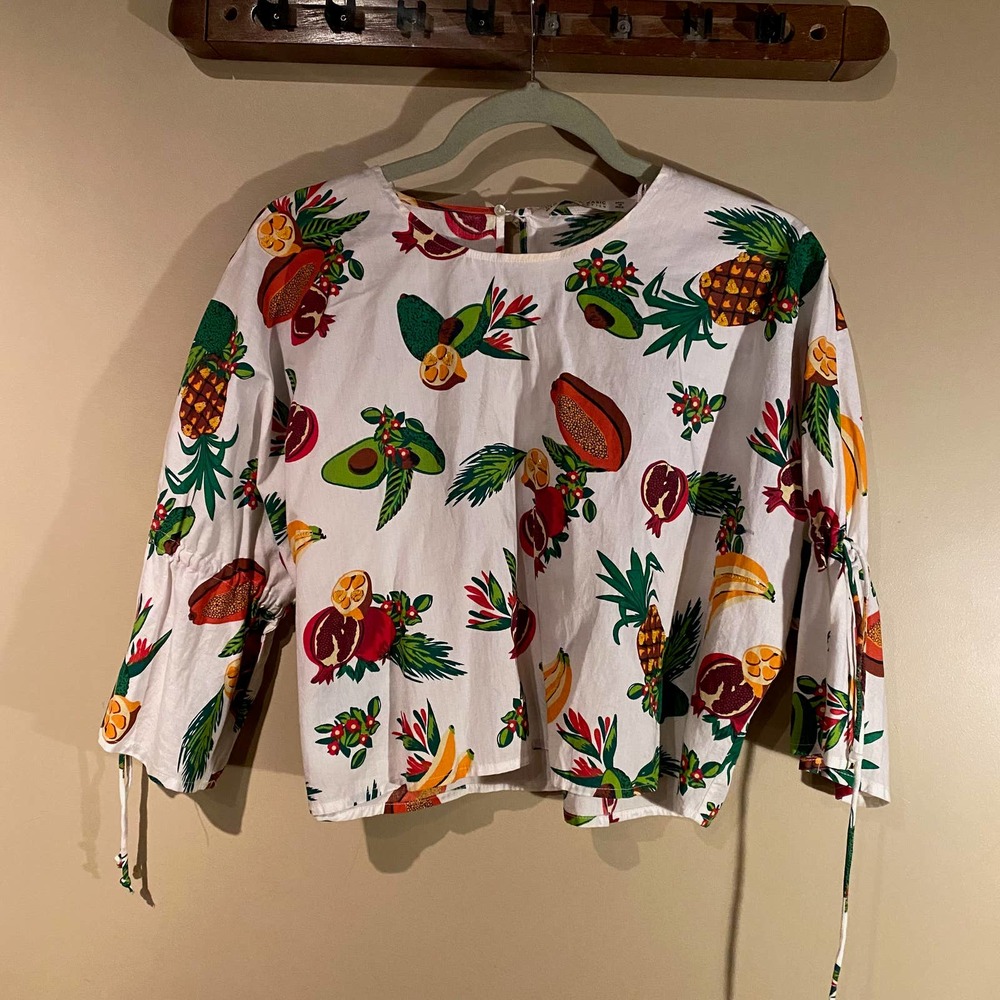 Zara tropical fruit bell sleeve white top small